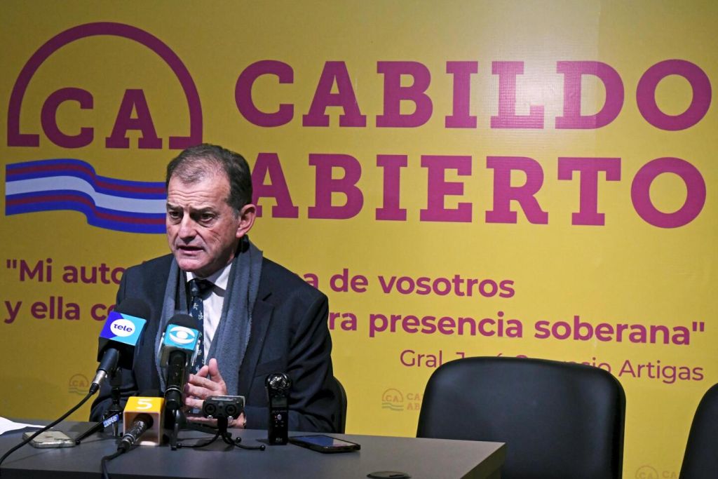 Ex Senador Guido Manini Ríos: crisis en Cabildo Abierto